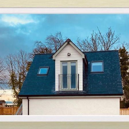 'Wardlaw View' Luxury Studio Apartment With Stunning View Kirkhill Eksteriør bilde